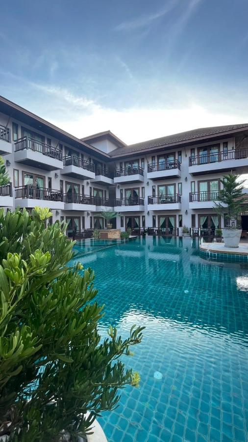 乔木提恩海滩Suansukpattaya公寓 外观 照片
